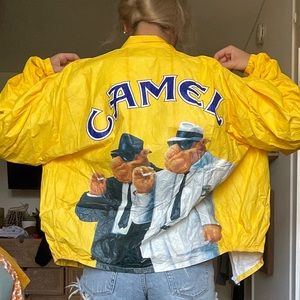 vintage Camel windbreaker